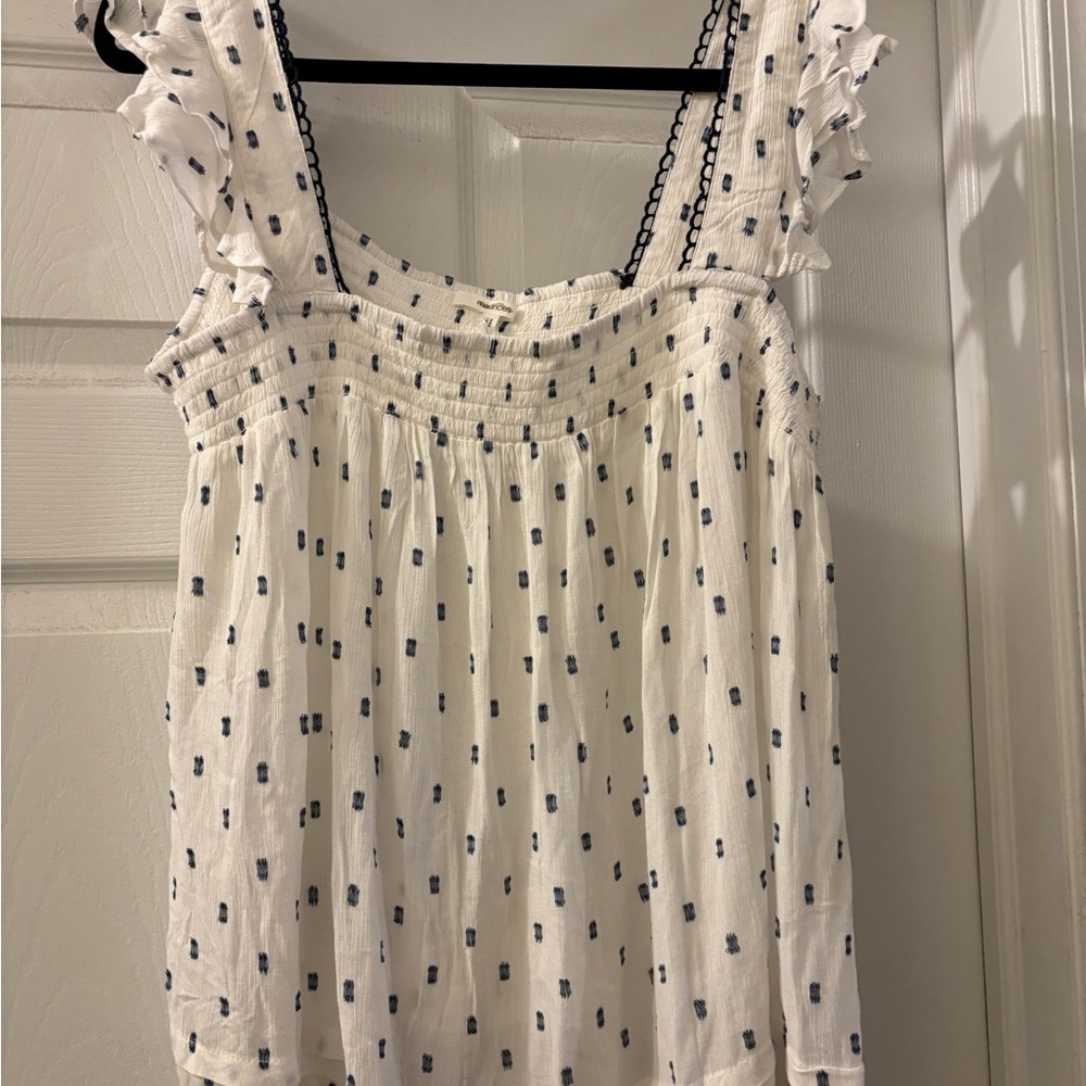 White and Blue Flutter Sleeve Top